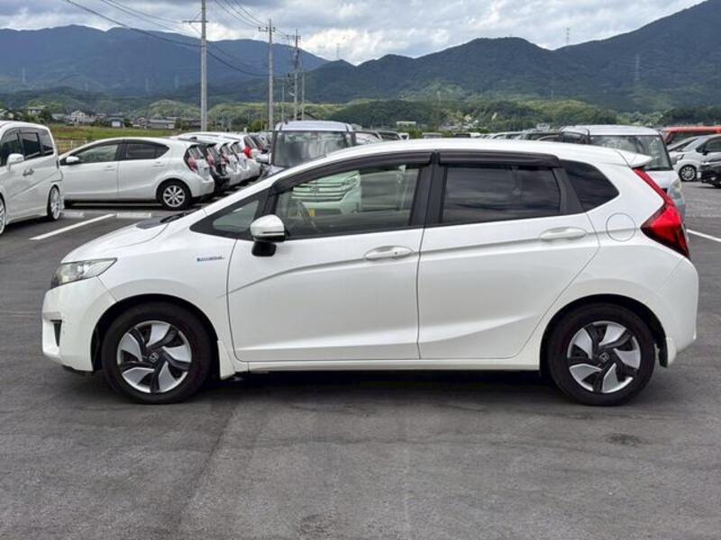 FIT HYBRID