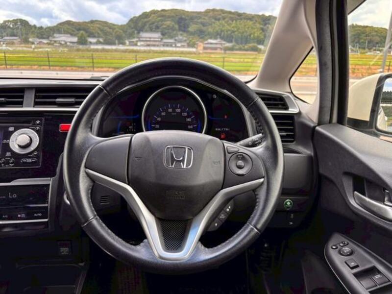 FIT HYBRID