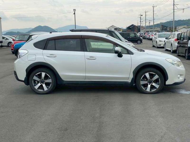 XV HYBRID