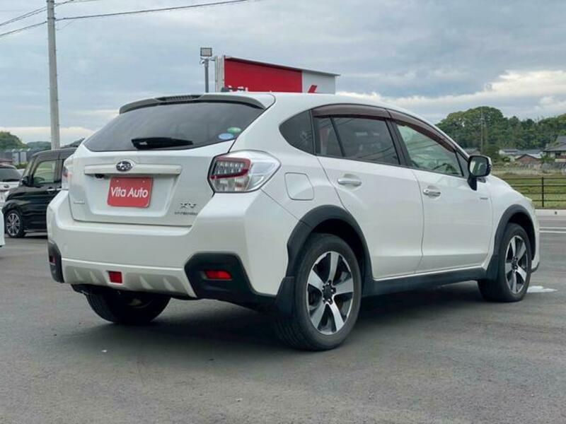 XV HYBRID