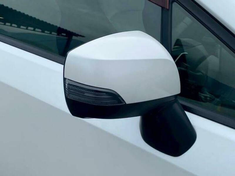 XV HYBRID
