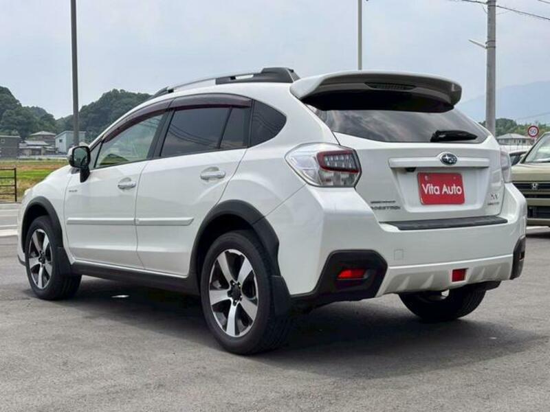 XV HYBRID