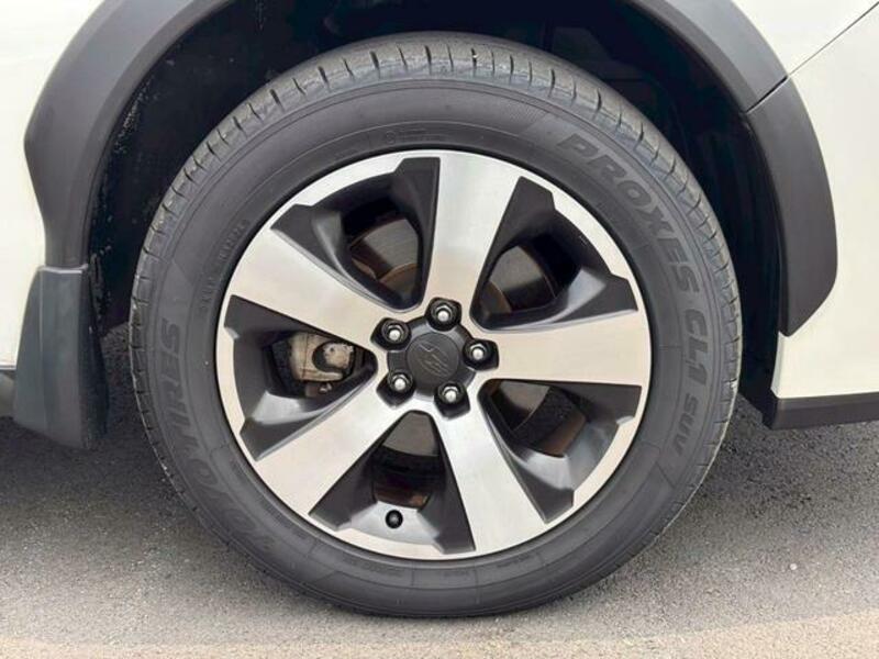 XV HYBRID