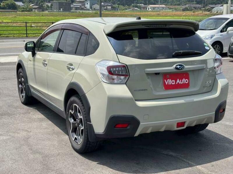 XV HYBRID