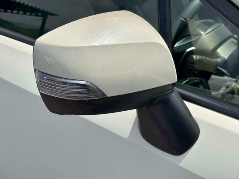 XV HYBRID