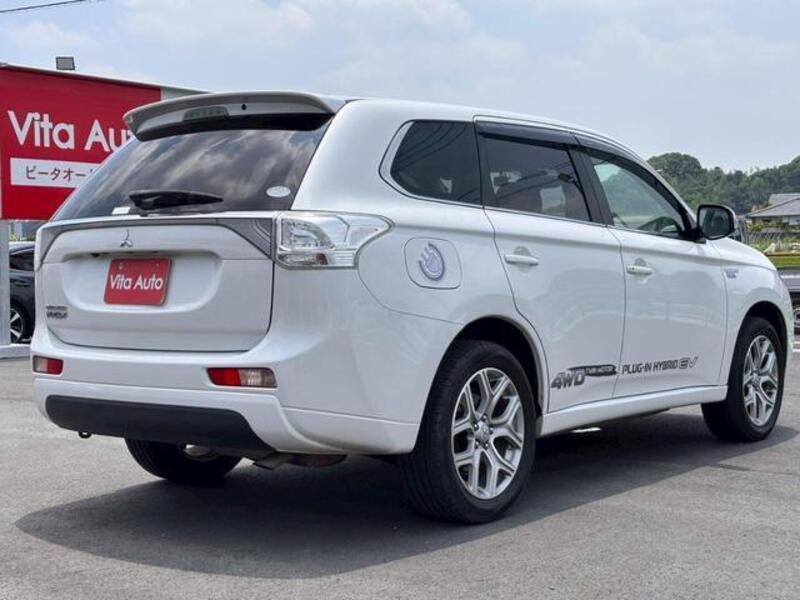 OUTLANDER PHEV