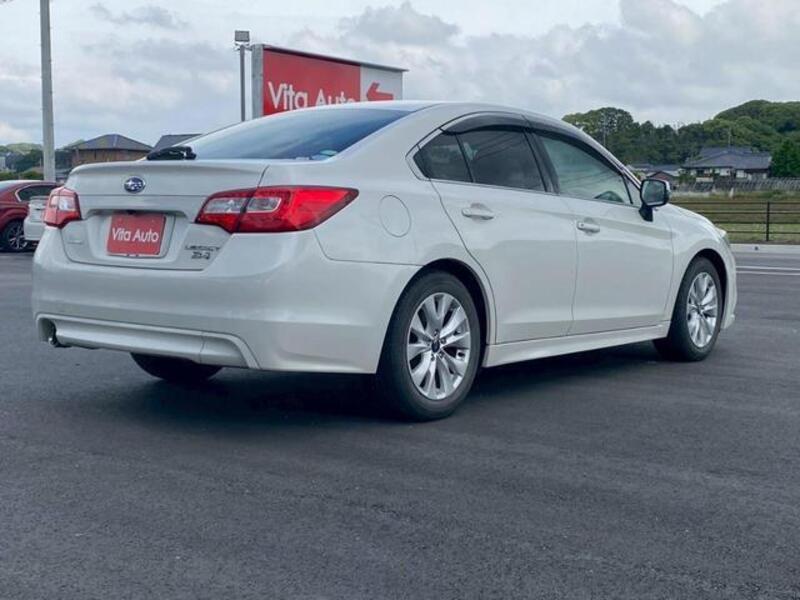 LEGACY B4
