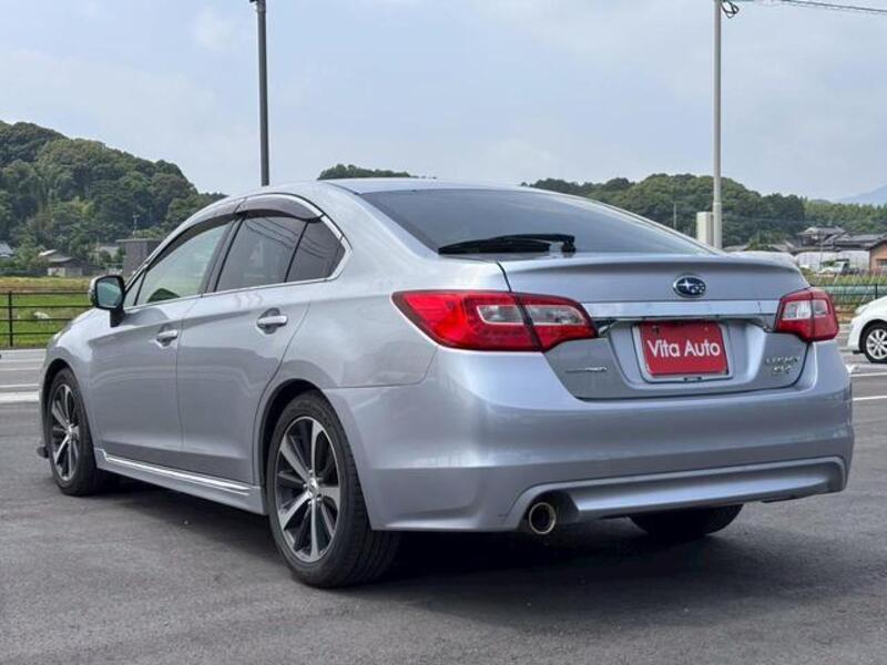 LEGACY B4