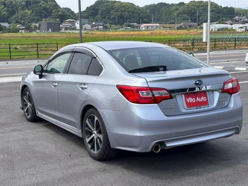 LEGACY B4