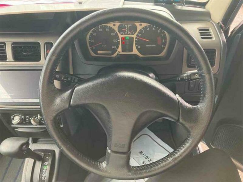 PAJERO MINI