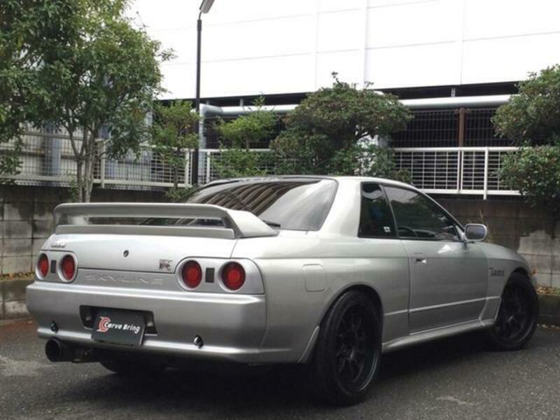 SKYLINE