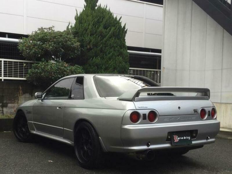 SKYLINE