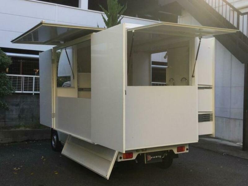 CARRY TRUCK