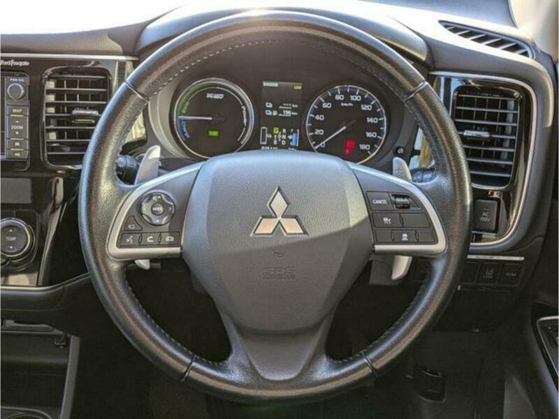 OUTLANDER PHEV