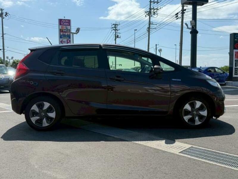 FIT HYBRID
