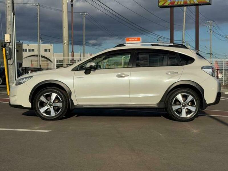 XV HYBRID