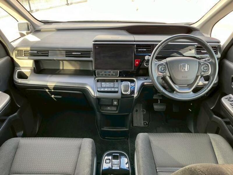 STEPWAGON SPADA