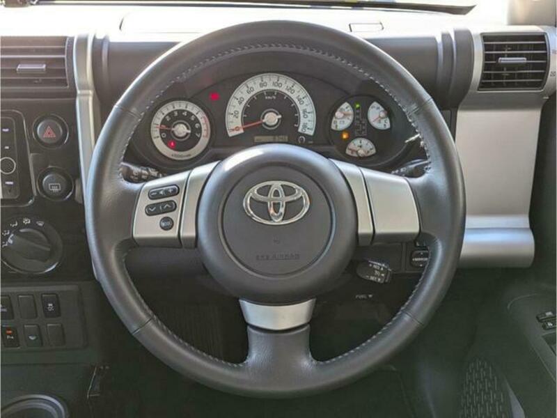 FJ CRUISER