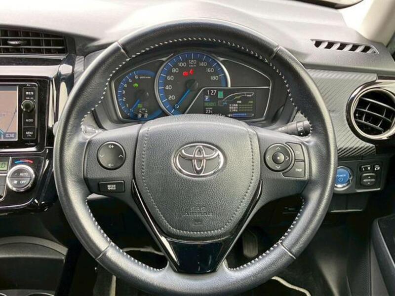 COROLLA FIELDER