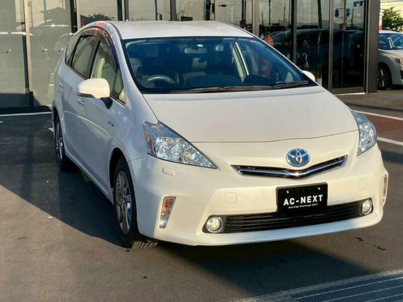 PRIUS ALPHA