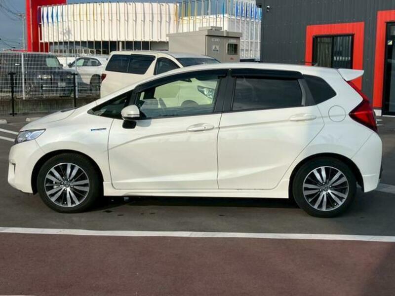FIT HYBRID