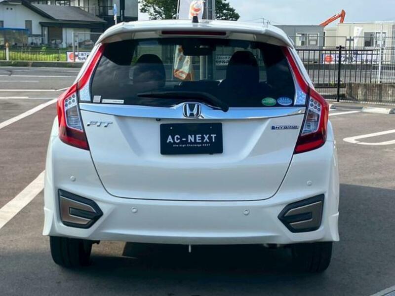 FIT HYBRID