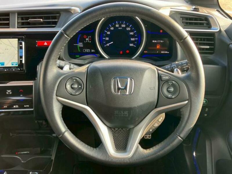 FIT HYBRID