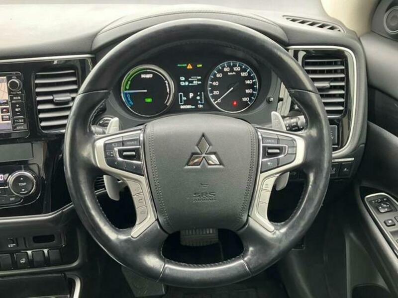 OUTLANDER PHEV