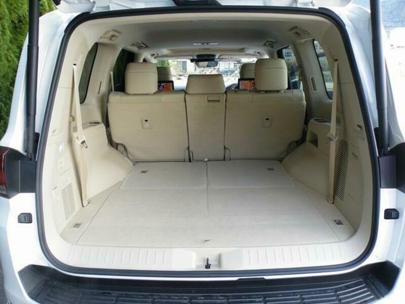 LAND CRUISER