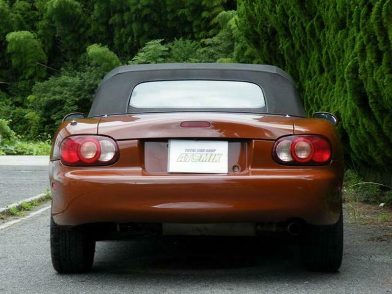 ROADSTER