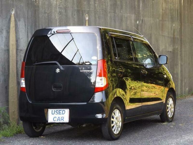 WAGON R