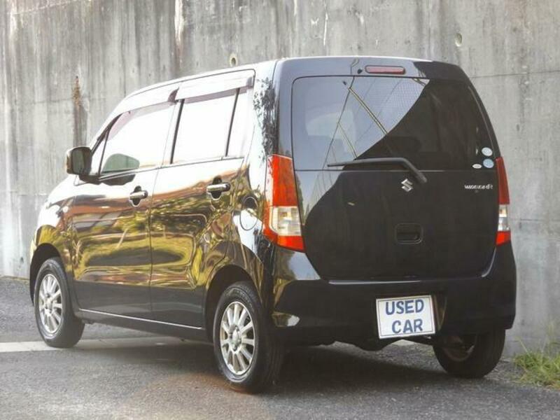 WAGON R