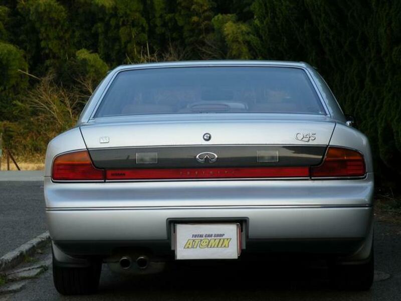 INFINITI Q45