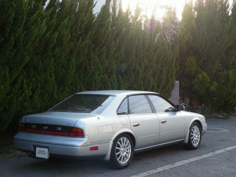 INFINITI Q45