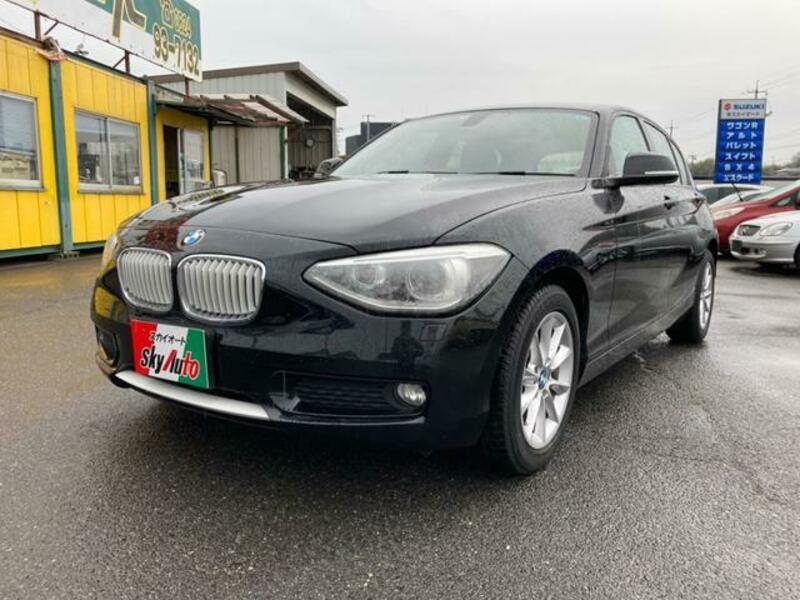 BMW 1 SERIES