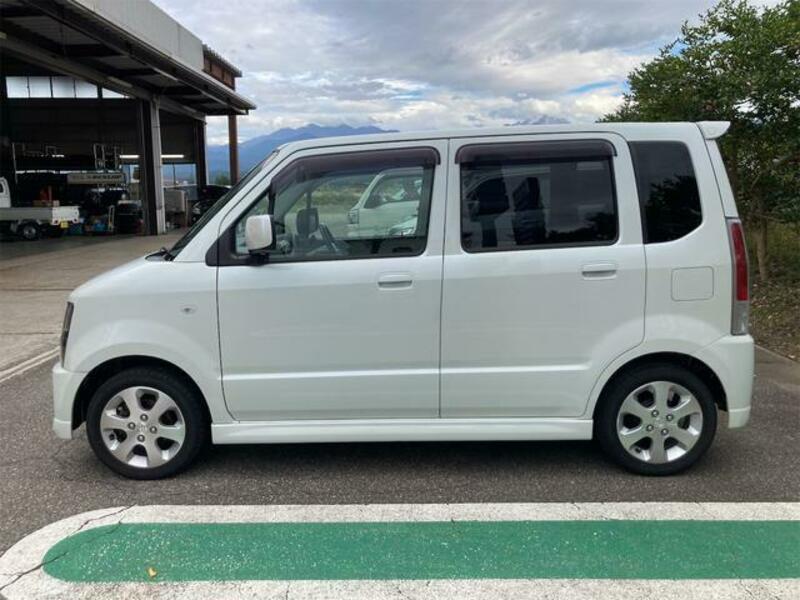 WAGON R