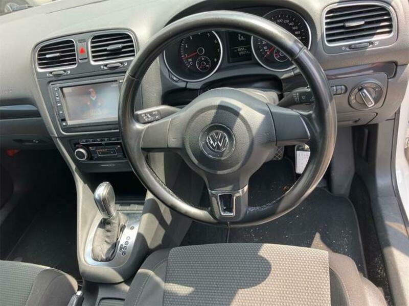 GOLF VARIANT