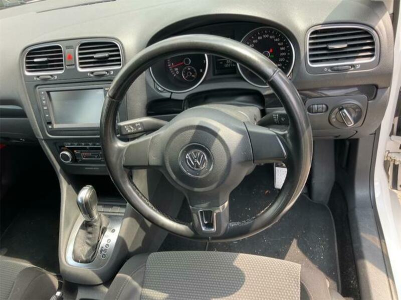 GOLF VARIANT