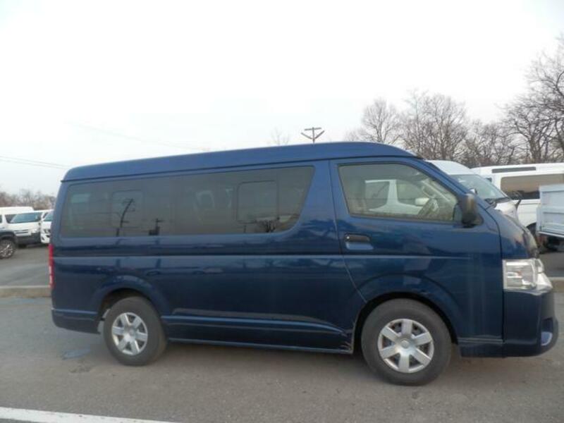 HIACE WAGON
