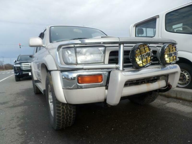 HILUX SURF