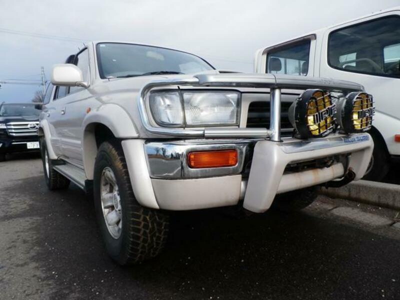 HILUX SURF