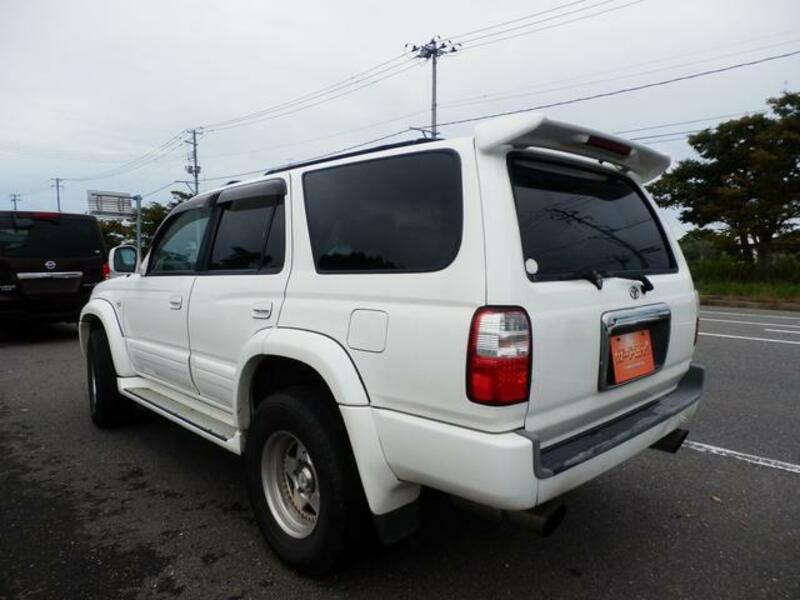 HILUX SURF