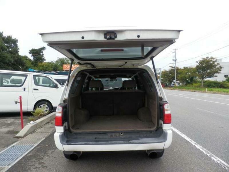 HILUX SURF
