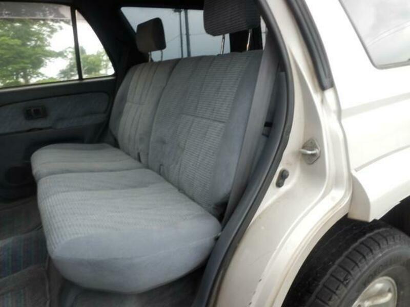 HILUX SURF