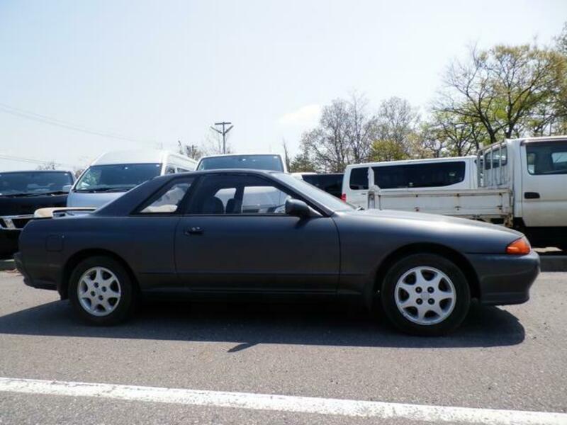 SKYLINE