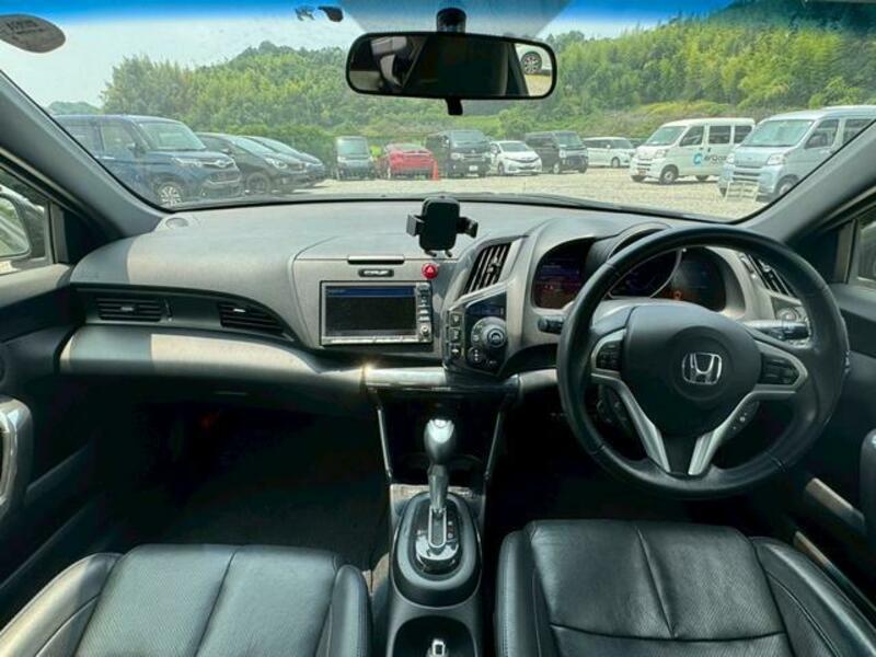 CR-Z