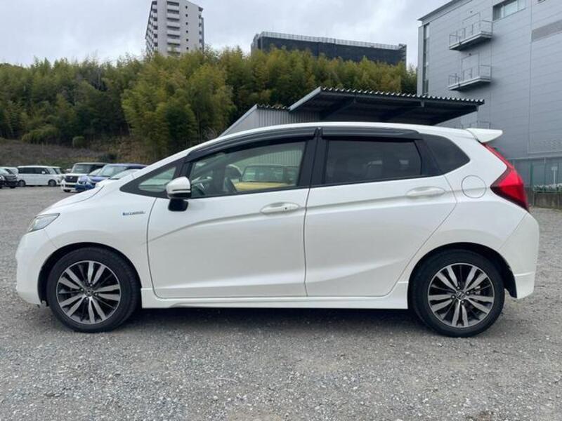 FIT HYBRID