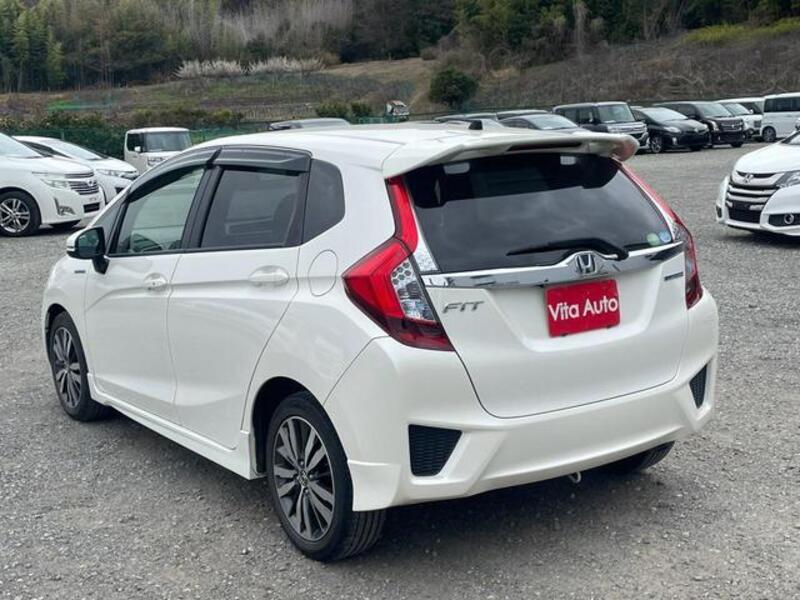 FIT HYBRID
