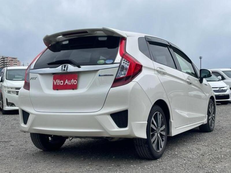 FIT HYBRID