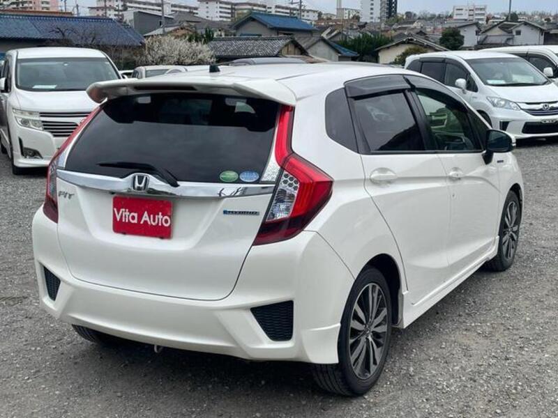 FIT HYBRID